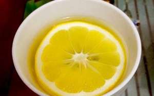 早上空腹喝蜂蜜柠檬水好吗？_库百科养蜂养殖