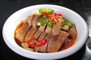 鹅肉的营养价值是什么_库百科养鹅