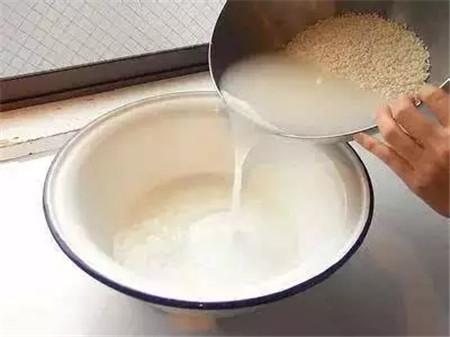 淘米水 淘米水