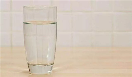 水 水