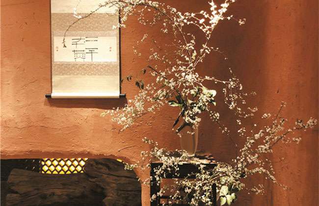 让传统插花回归生活 访“凡花侍”创始人吴永刚 让传统插花回归生活 访“凡花侍”创始人吴永刚